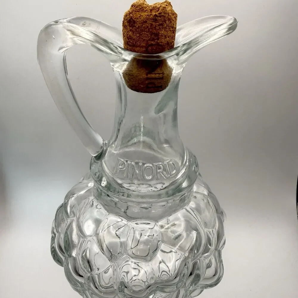 Vintage Pinord Moscatel Grape Cluster Clear Glass Decanter Wine Pitcher 11” Cork